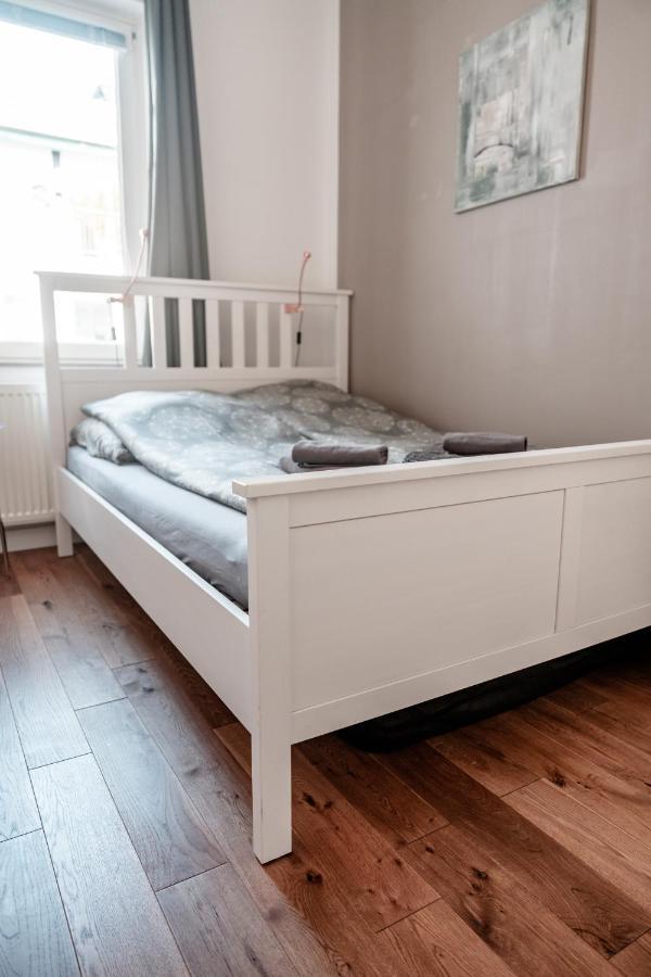 Homestay! Einhundertachtunddreissig Bremen Bagian luar foto