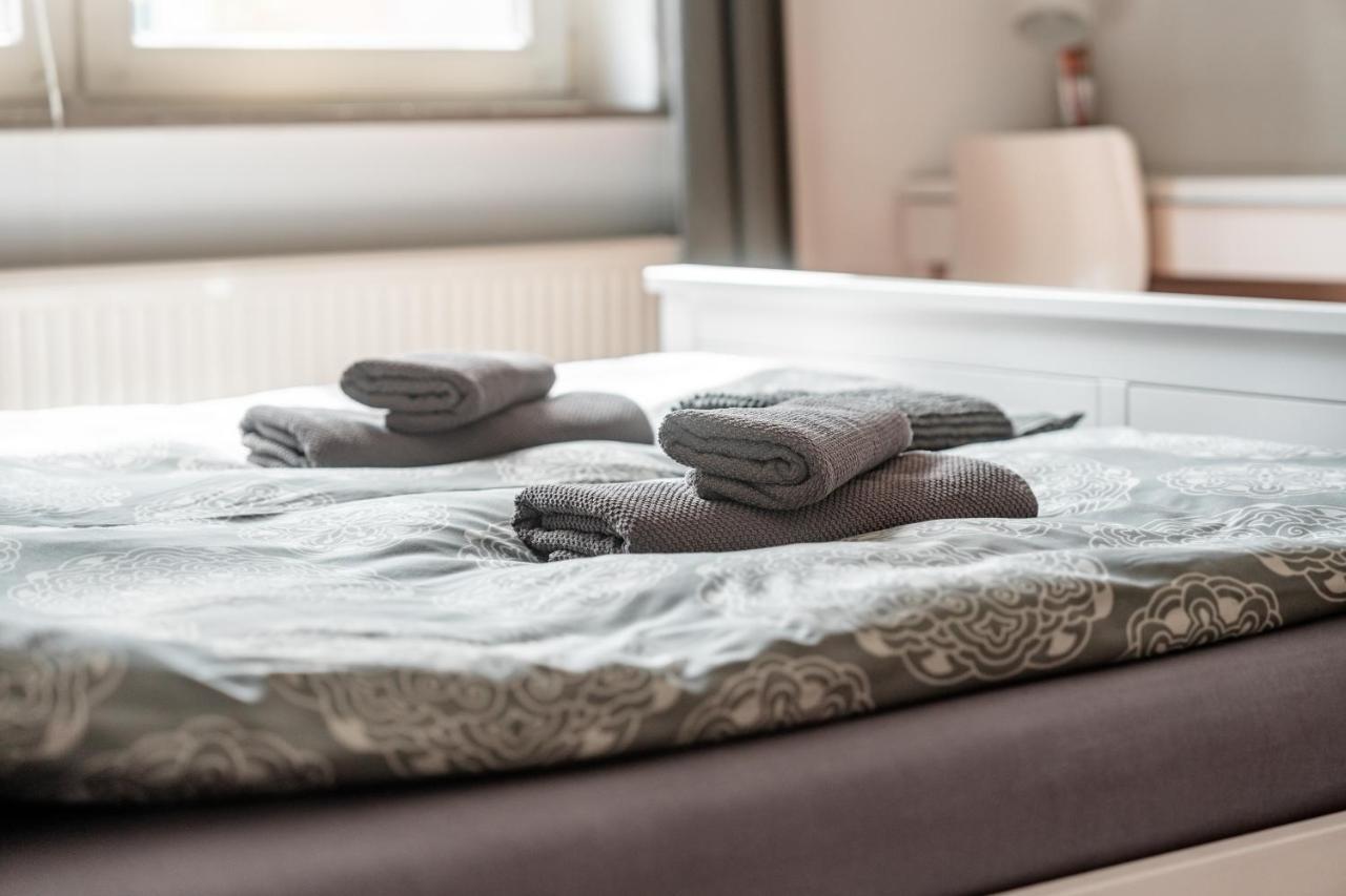 Homestay! Einhundertachtunddreissig Bremen Bagian luar foto